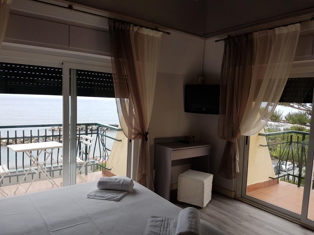Hotel Zia Piera Chiavari Kültér fotó