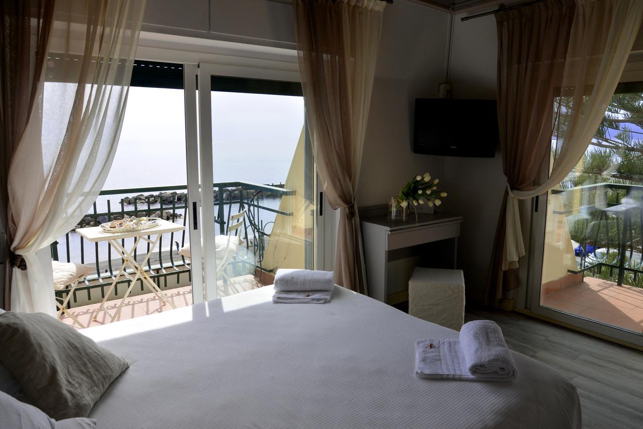 Hotel Zia Piera Chiavari Kültér fotó